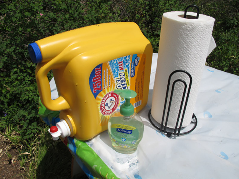 Making a Garden Hand Washing Station Can Be Easy